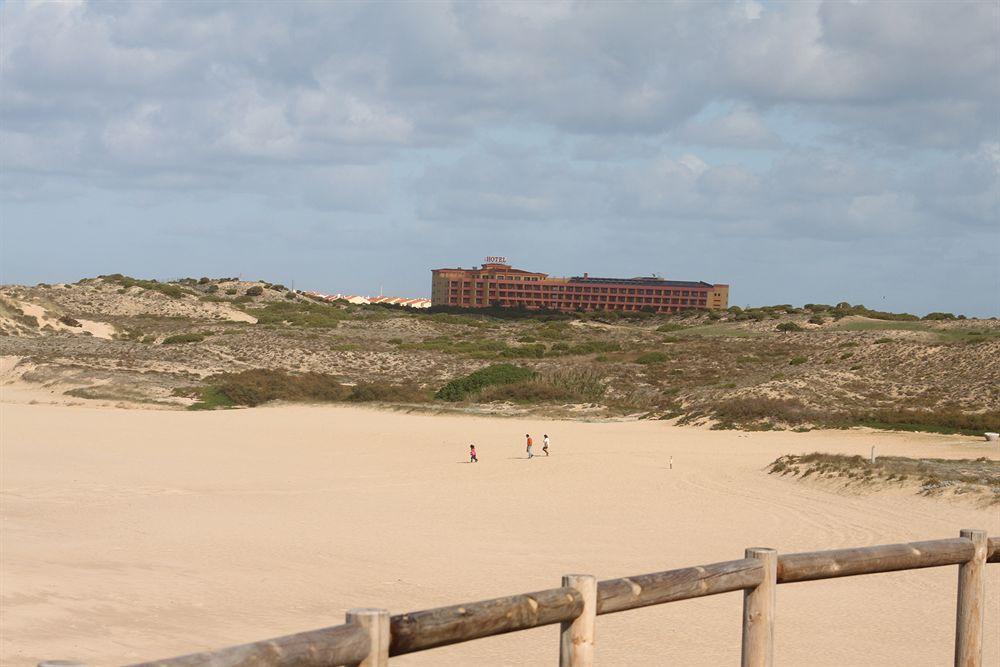 Mh Atlantico Hotel Atouguia Da Baleia Exterior photo