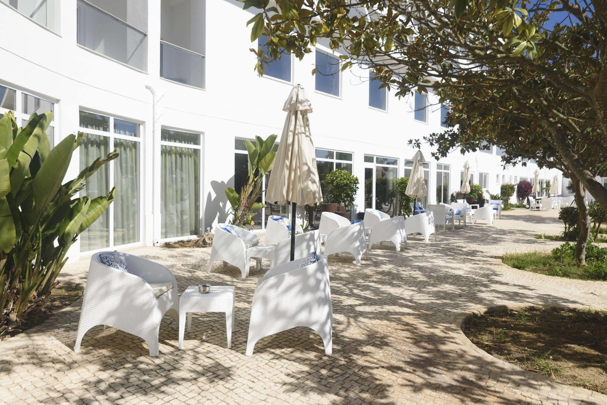 Mh Atlantico Hotel Atouguia Da Baleia Exterior photo