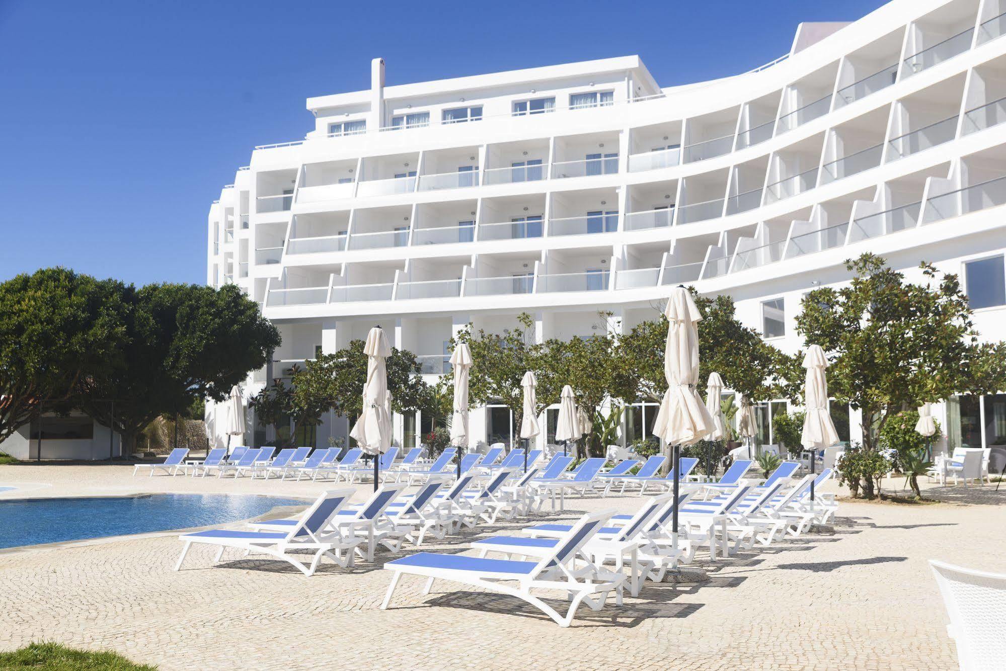 Mh Atlantico Hotel Atouguia Da Baleia Exterior photo